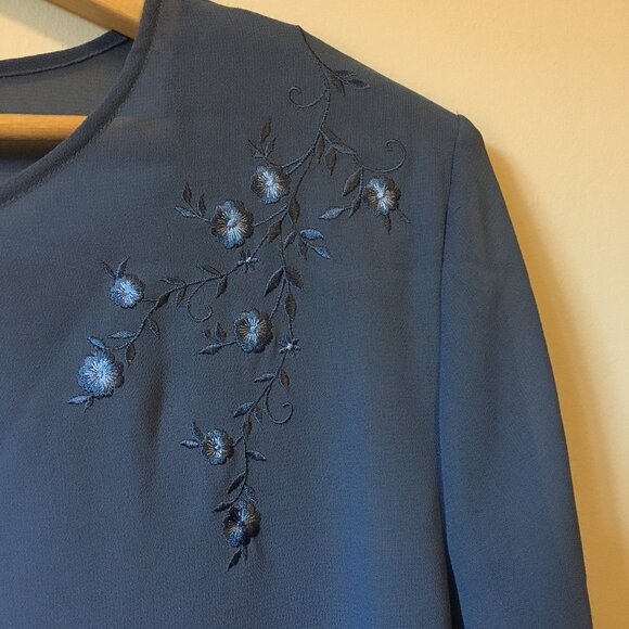 Art Nouveau Floral Embroidered Chiffon Open Blouse - Picture 6 of 15